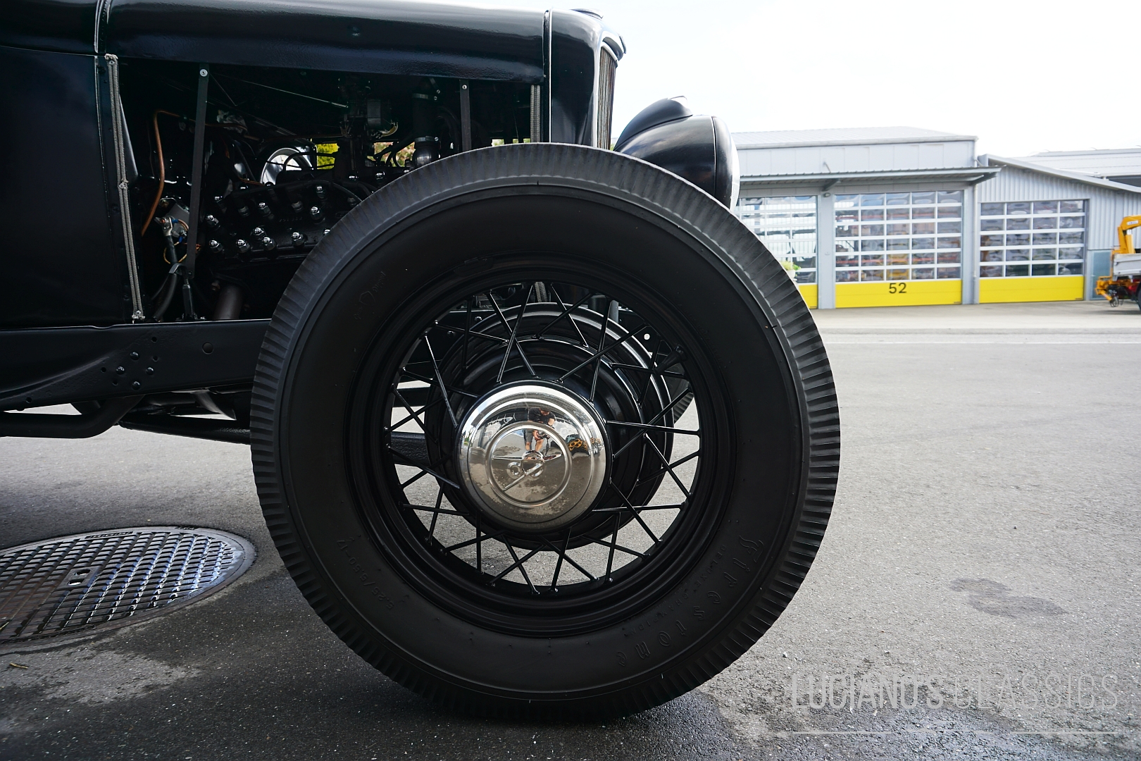 Ford V8 Roadster Hotrod