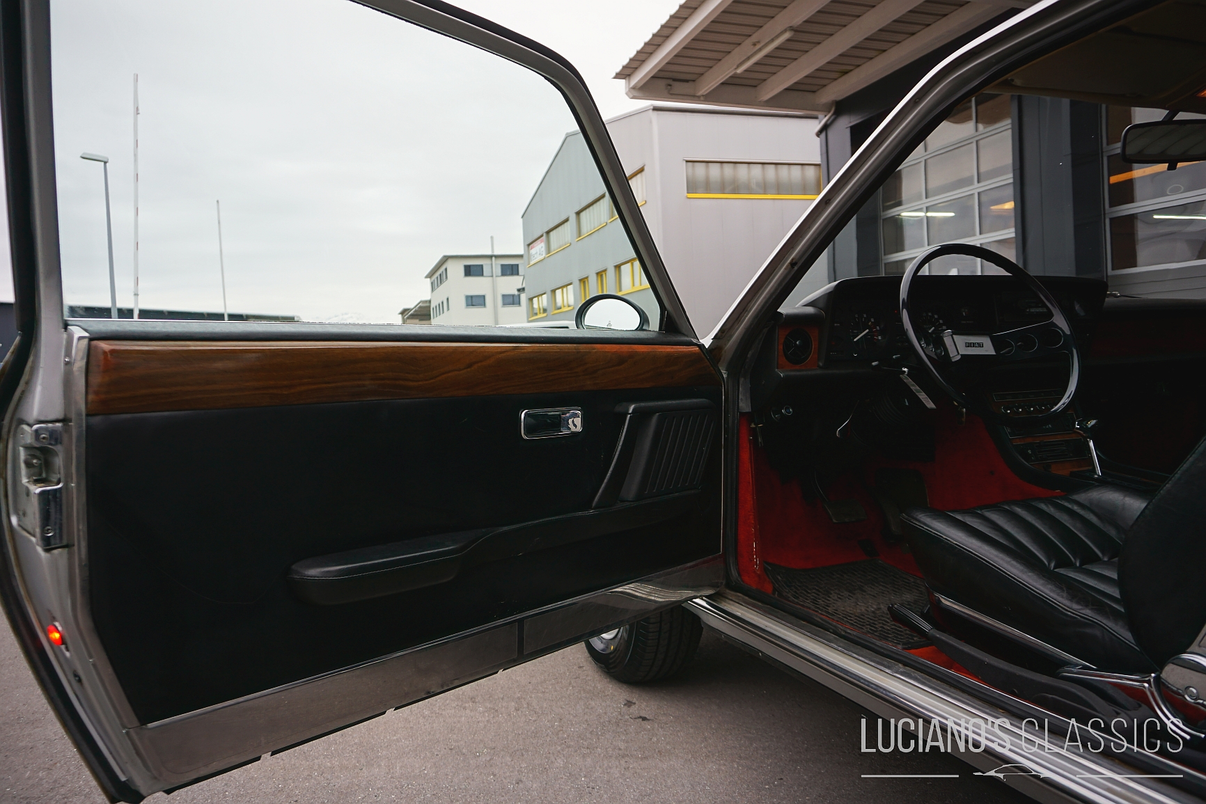 FIAT 130 Coupe