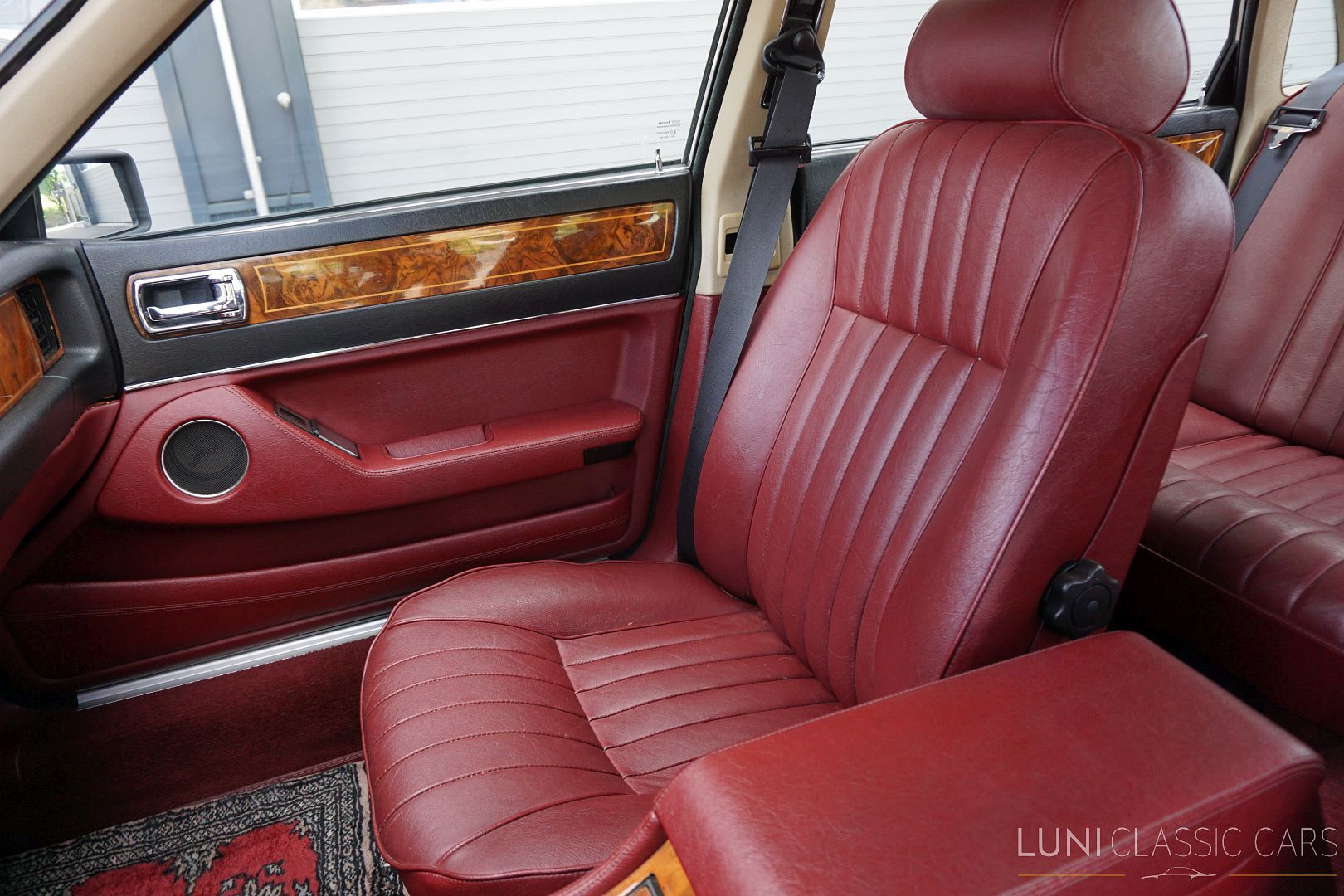 Jaguar XJ40 Sovereign 3.6