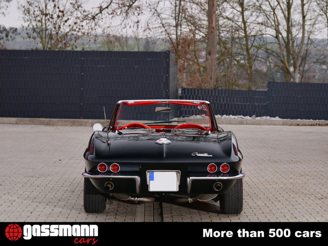 Chevrolet Corvette C2 Sting Ray Cabrio mit Hardtop 
