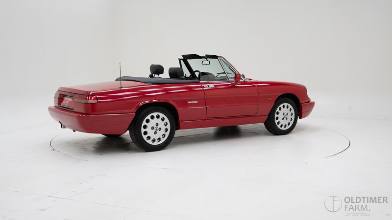 Alfa Romeo 2000 Spider 4 \'93 