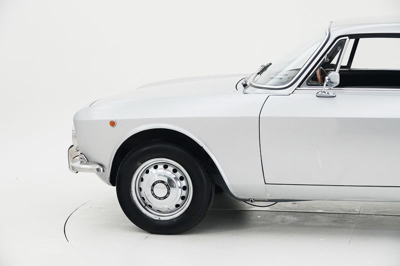 Alfa Romeo GTV 1750 \'71 