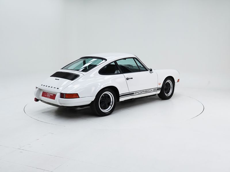 Porsche 911 3.2 Backdating 911R \'84 