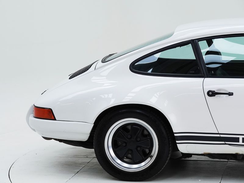 Porsche 911 3.2 Backdating 911R \'84 
