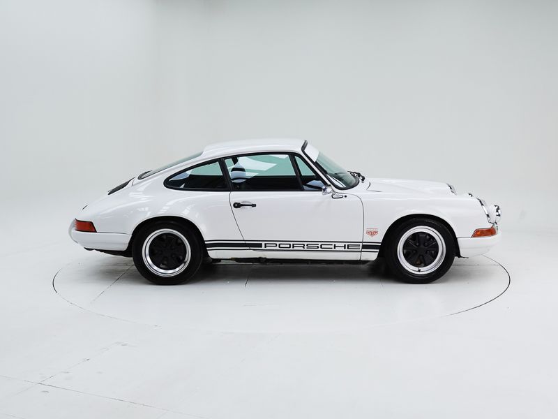 Porsche 911 3.2 Backdating 911R \'84 