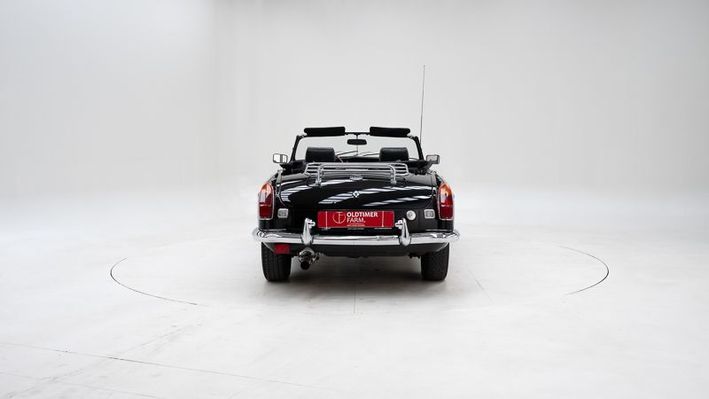 MG B \'78 