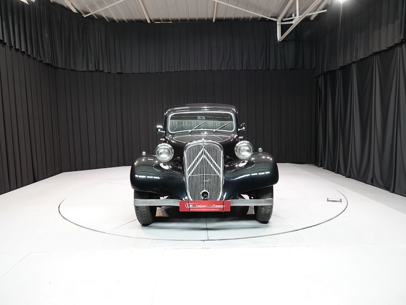 Citroen Traction Avant \'light fifteen \'47 