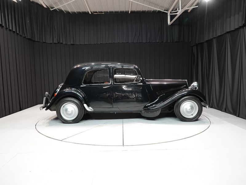 Citroen Traction Avant \'light fifteen \'47 