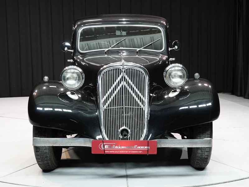 Citroen Traction Avant \'light fifteen \'47 