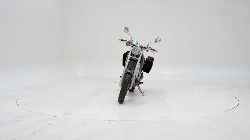 Aprilia 650 Starck Collection 