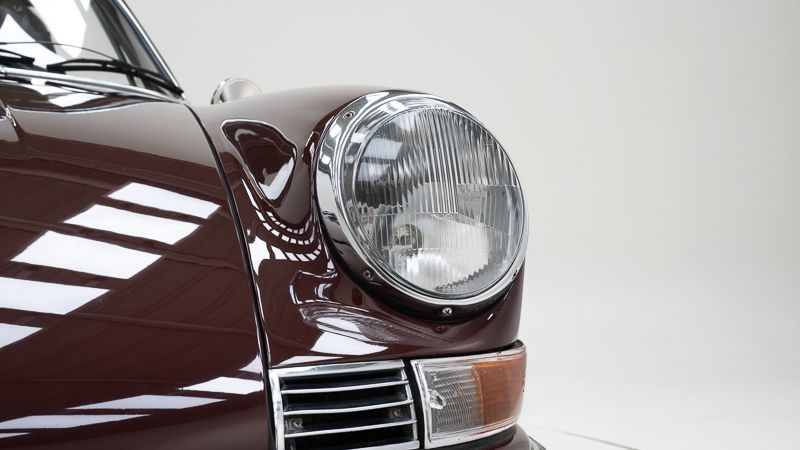 Porsche 911 2.2T Targa \'71 