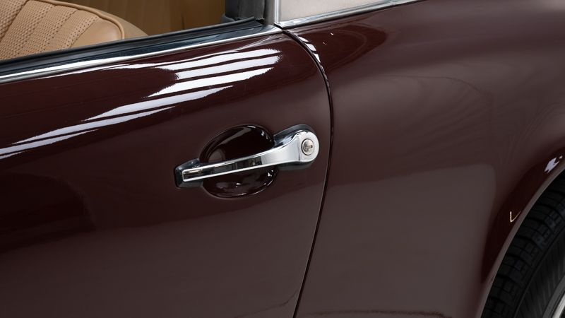 Porsche 911 2.2T Targa \'71 