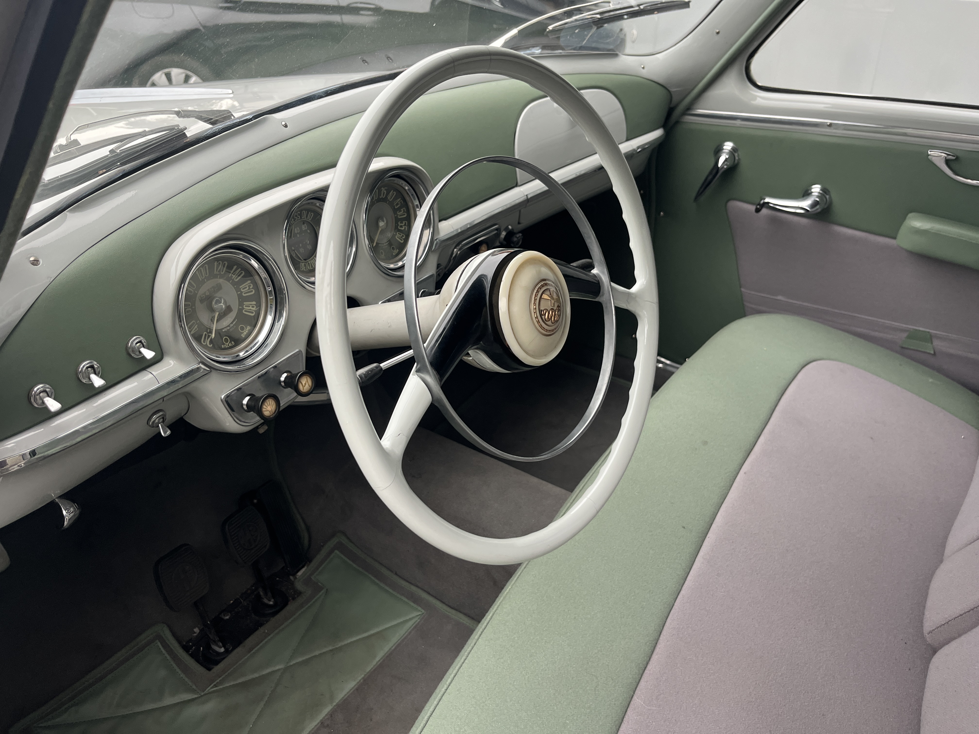 Alfa Romeo 1900 Super
