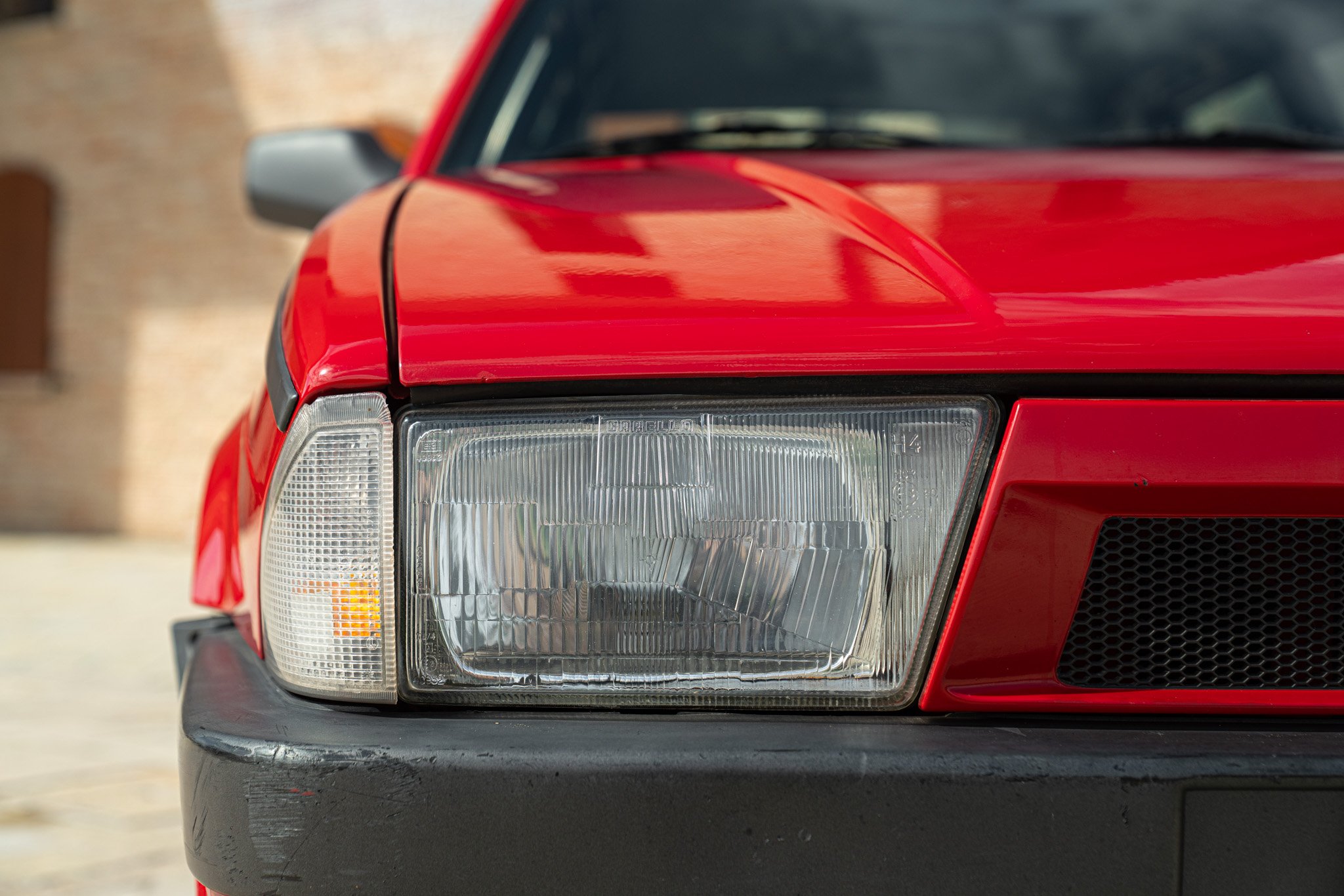 Alfa Romeo 75 