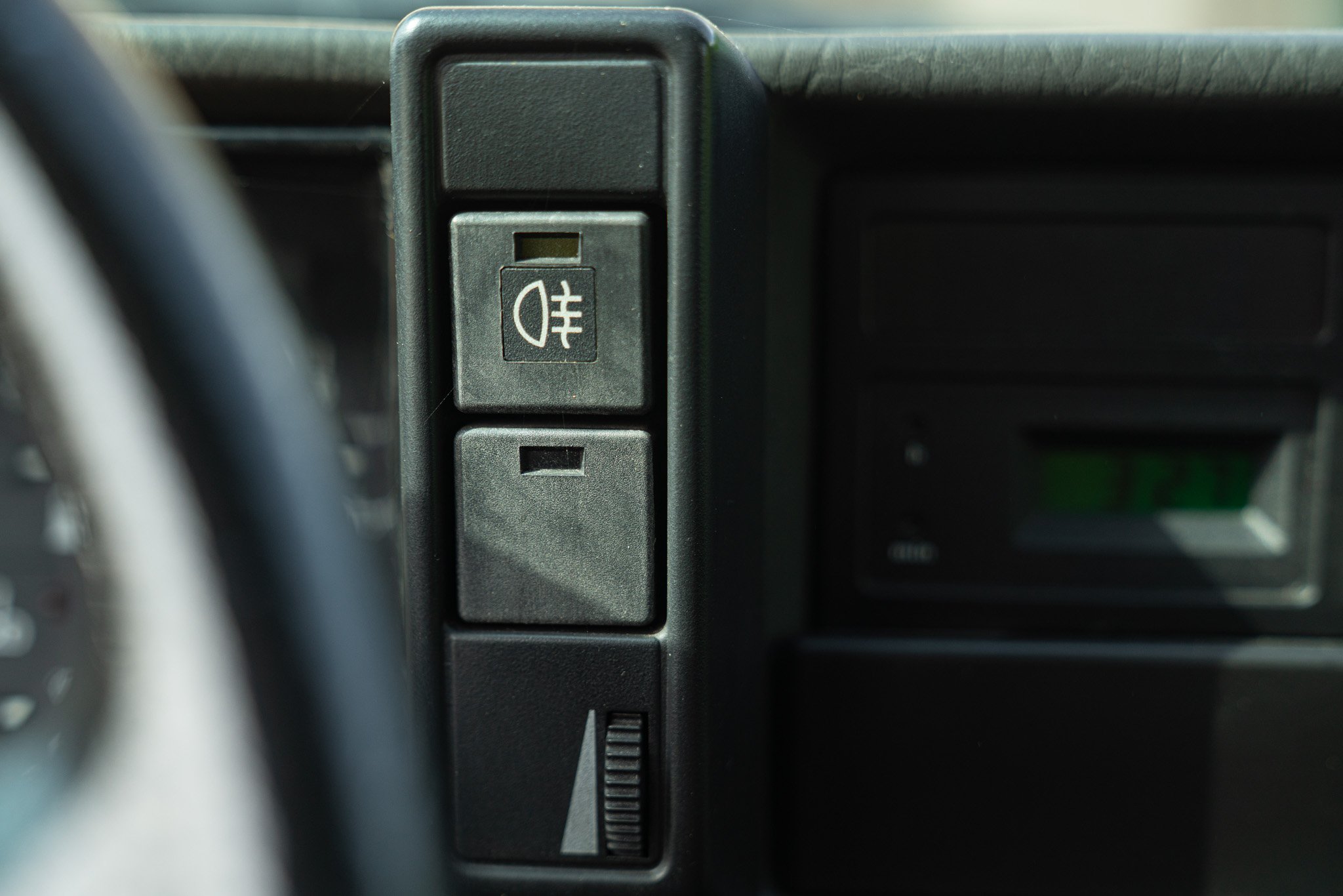 Alfa Romeo 75 
