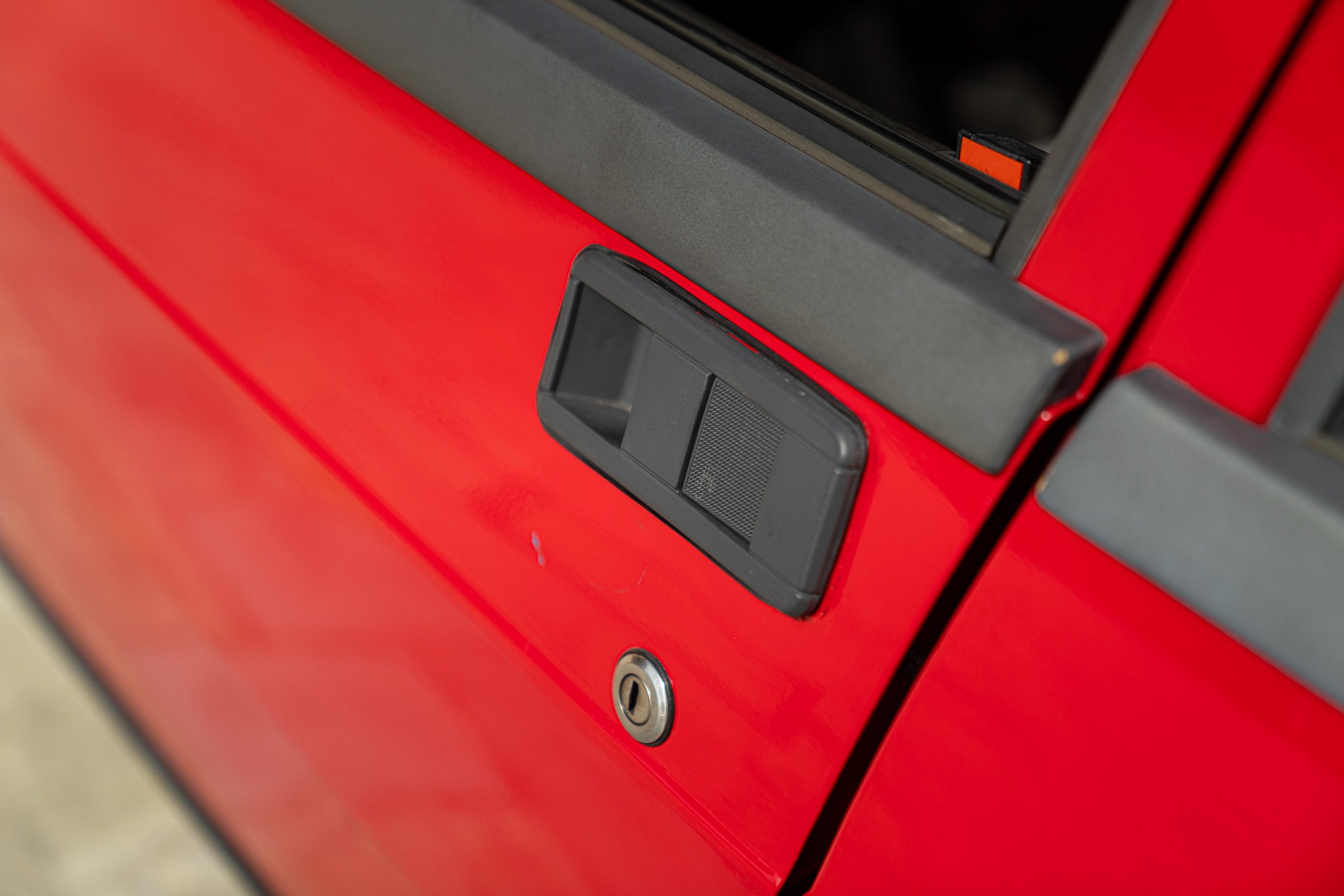 Alfa Romeo 75 