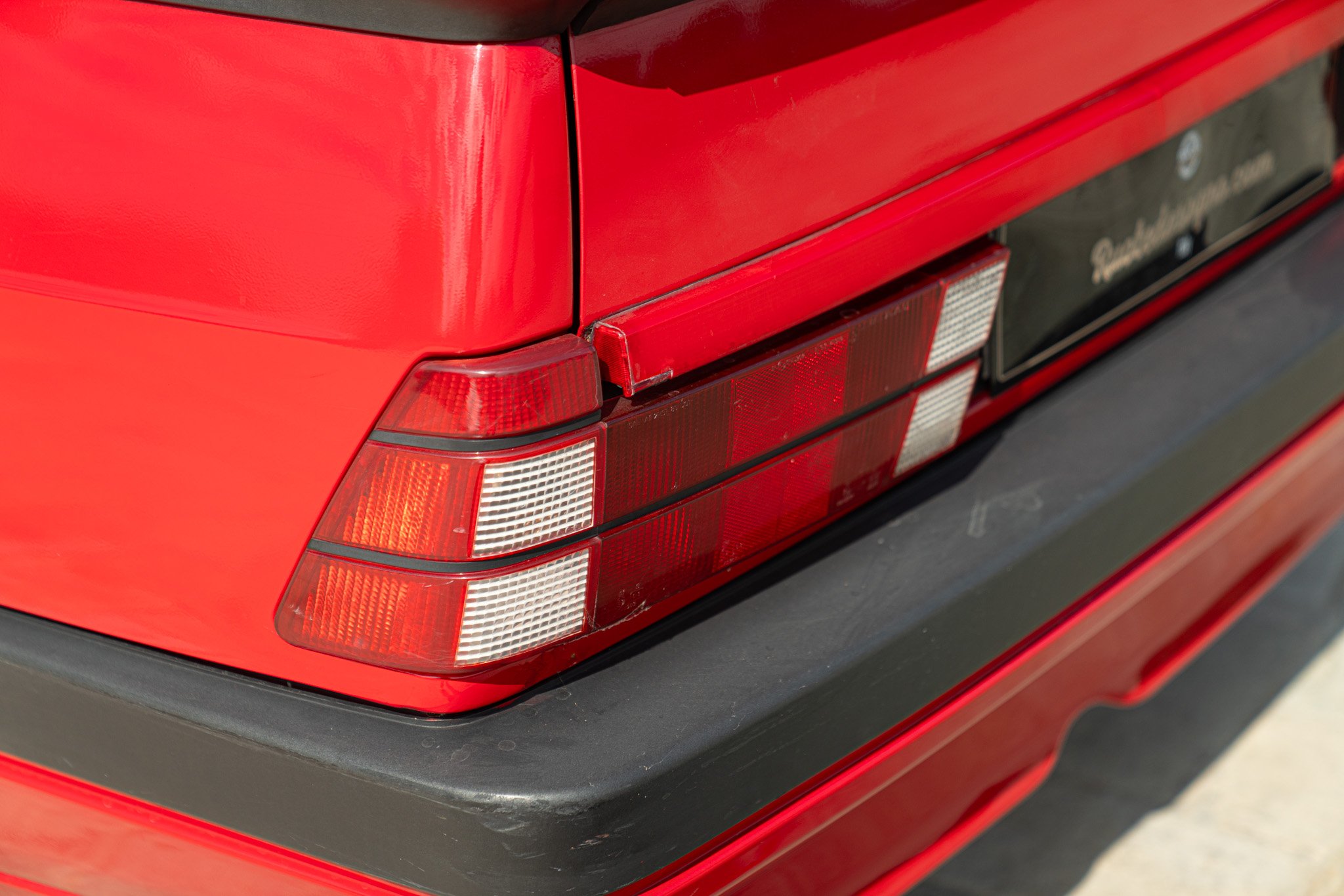 Alfa Romeo 75 