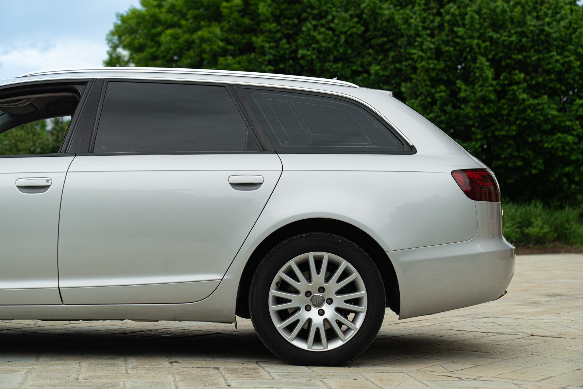 Audi A6 V6 2.7 