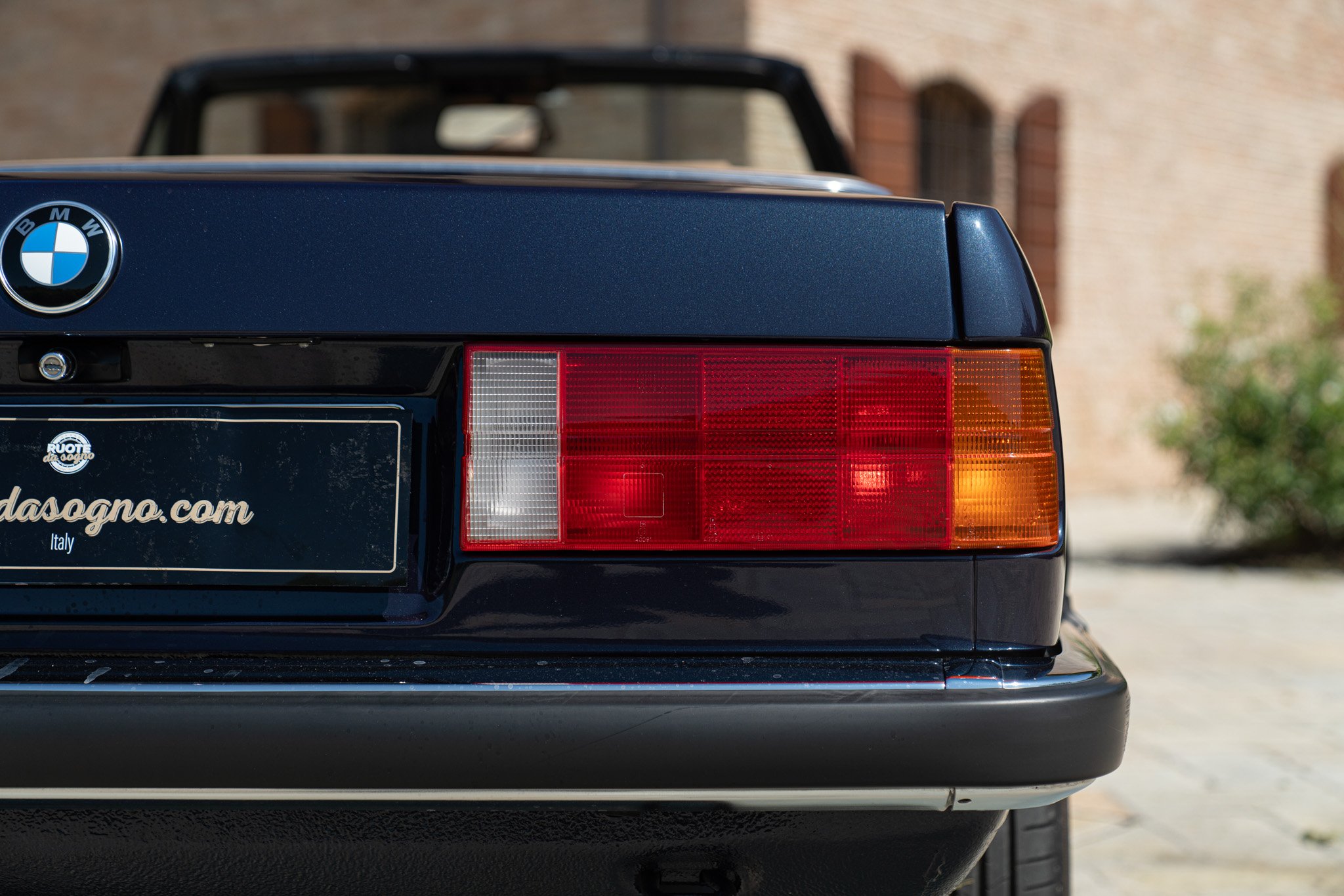 BMW E30 CABRIOLET 