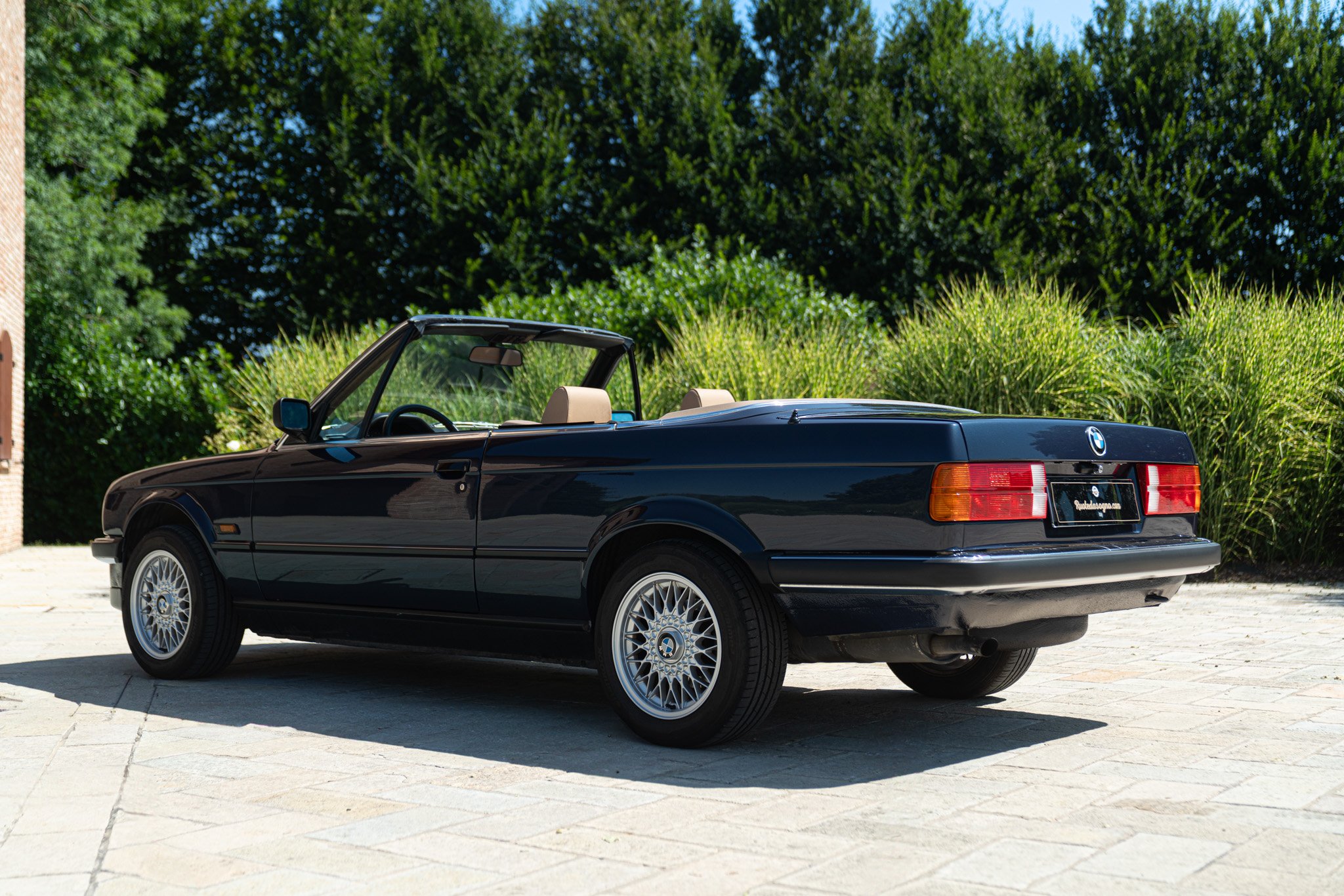 BMW E30 CABRIOLET 