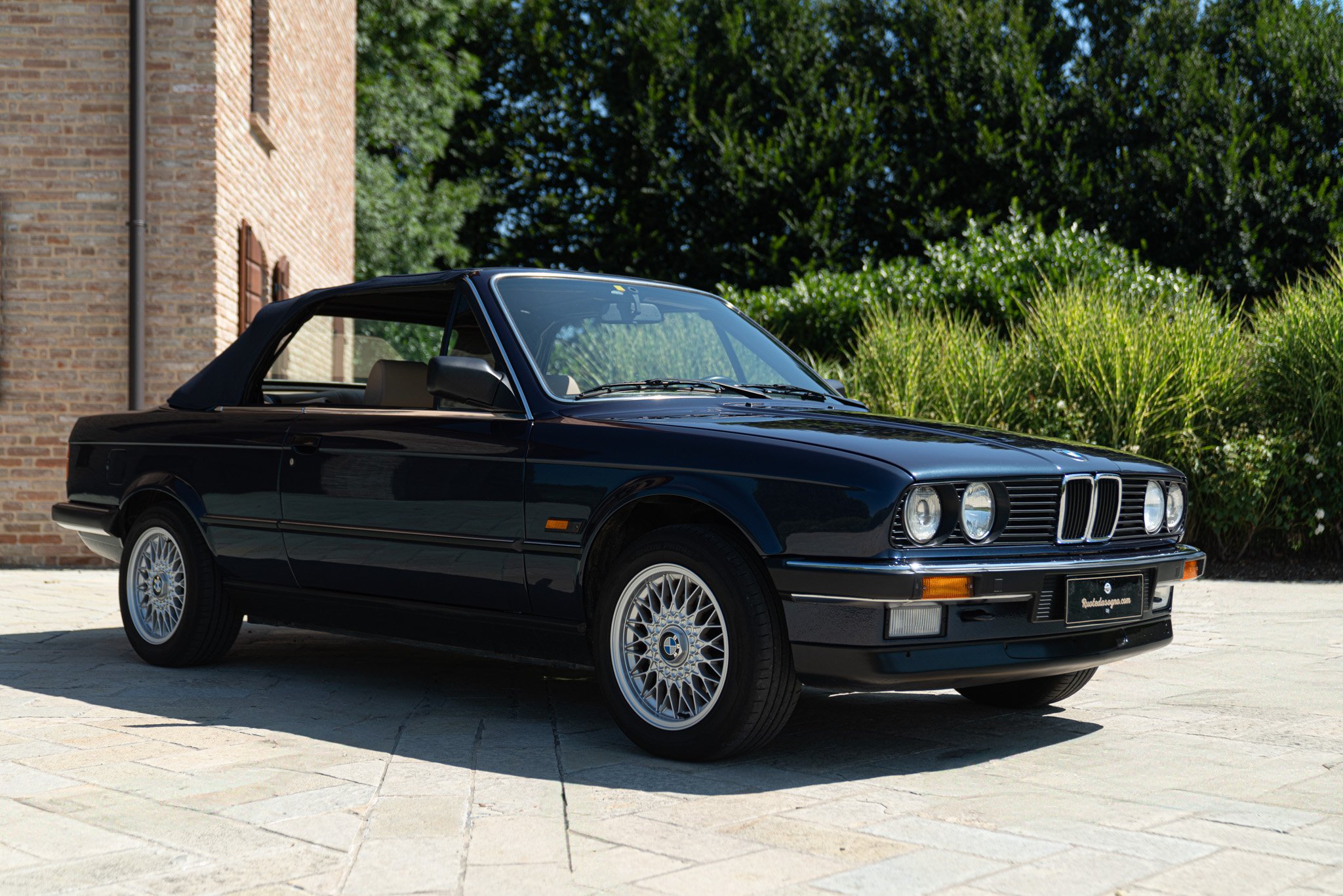 BMW E30 CABRIOLET 