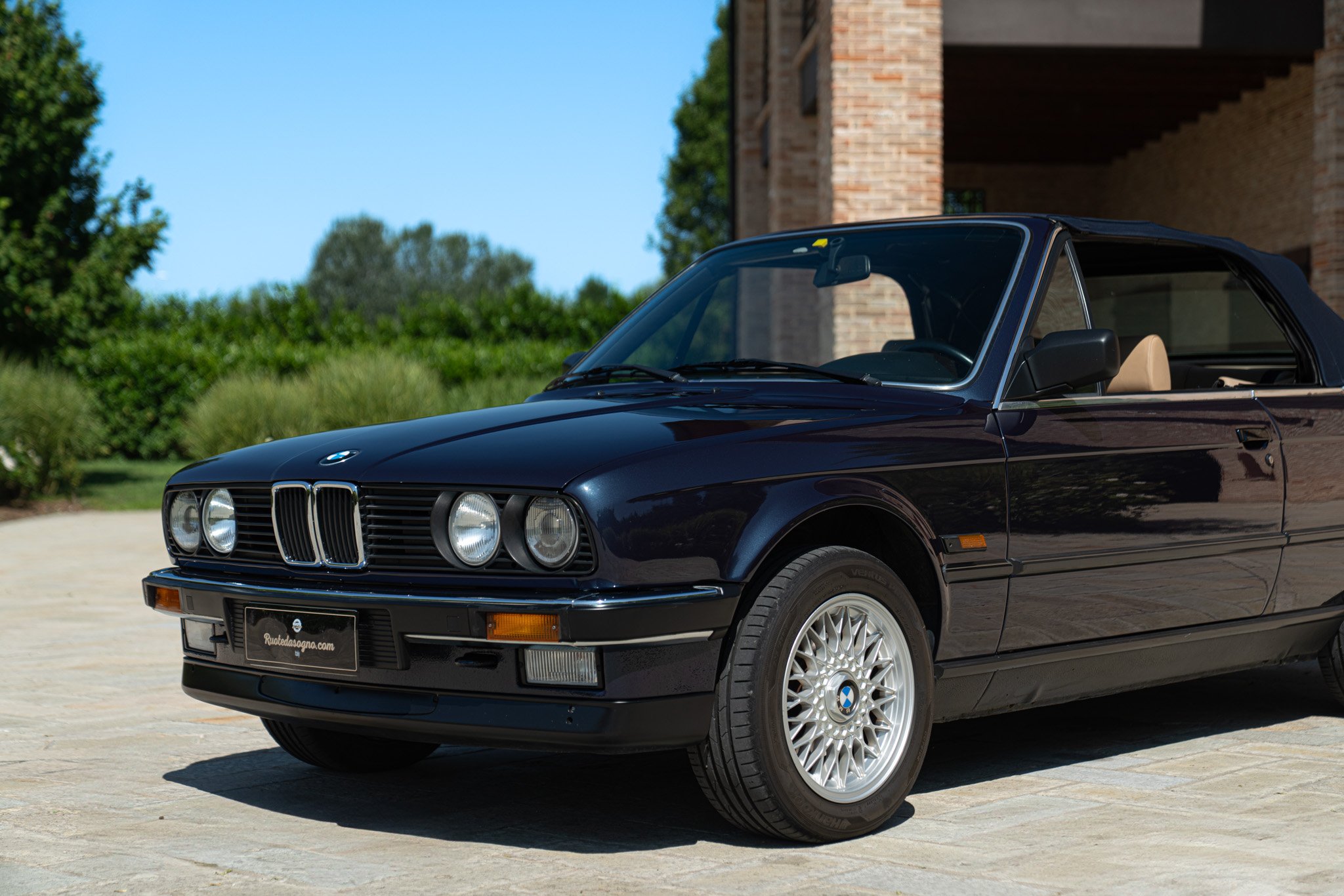 BMW E30 CABRIOLET 
