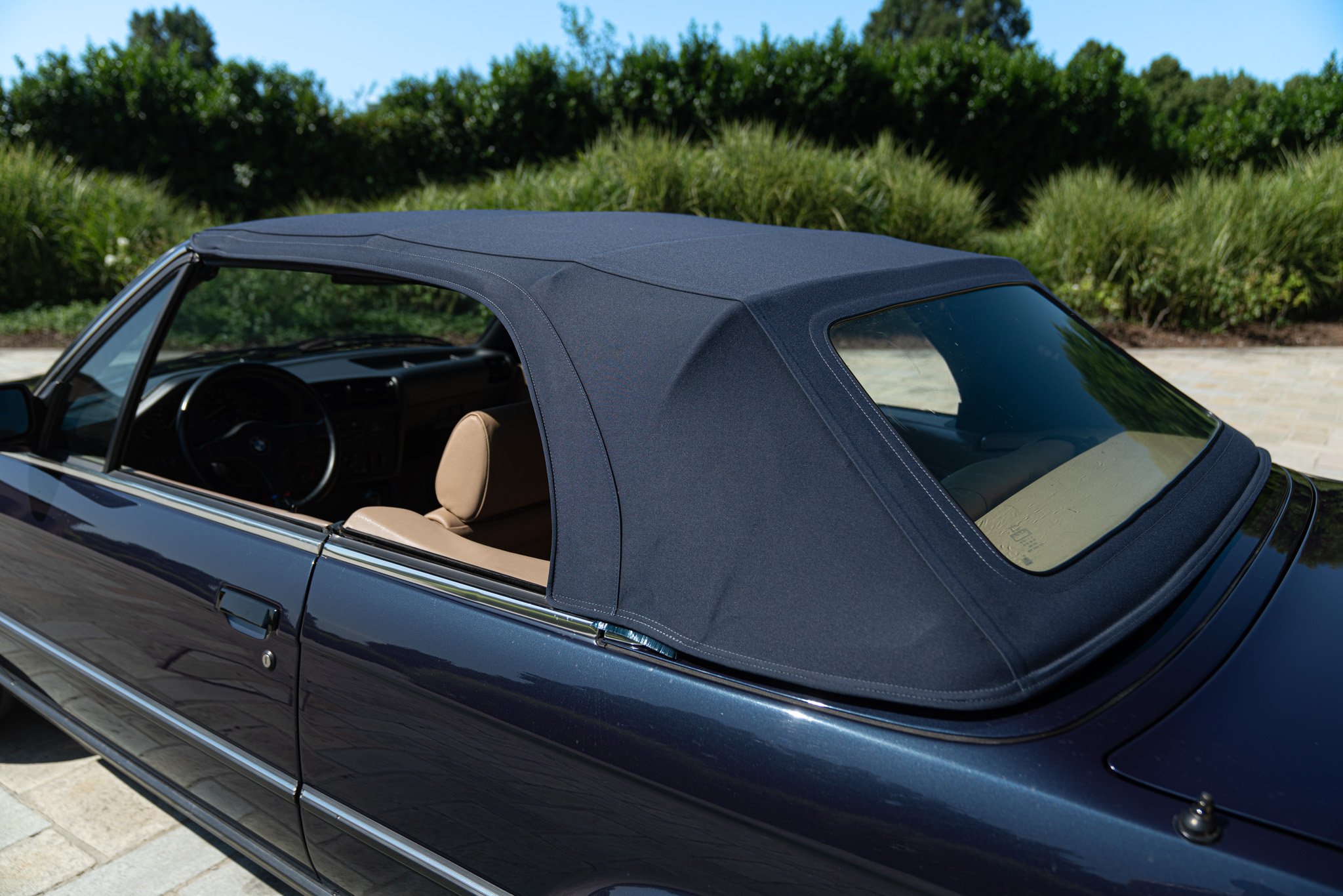 BMW E30 CABRIOLET 