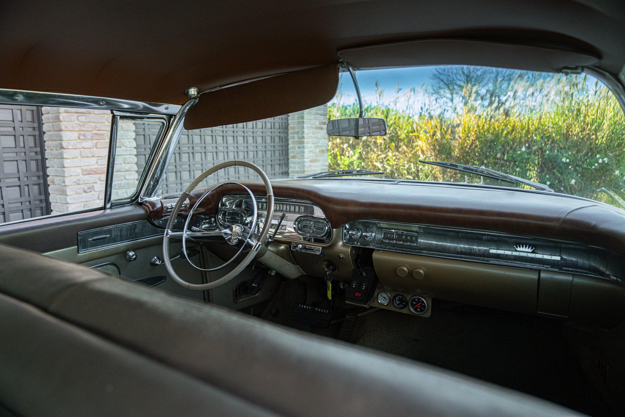 Cadillac SPECIAL SERIES 62 FLEETWOOD SEDAN 
