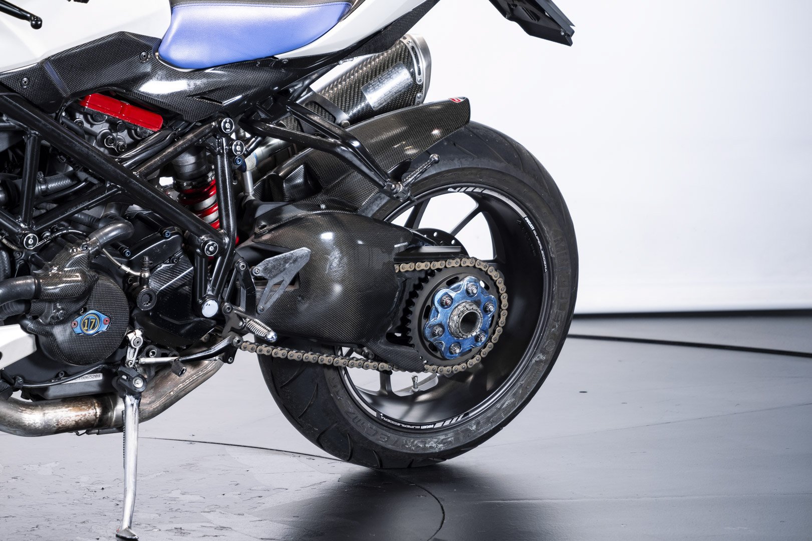 Ducati STREETFIGHTER 