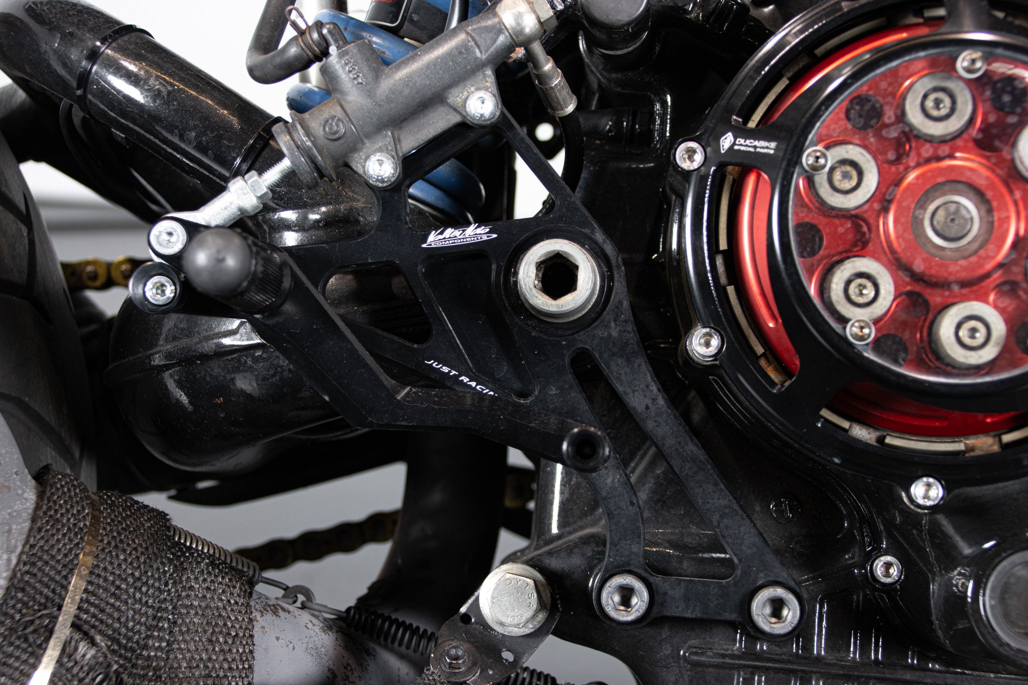 Ducati MONSTER 900 