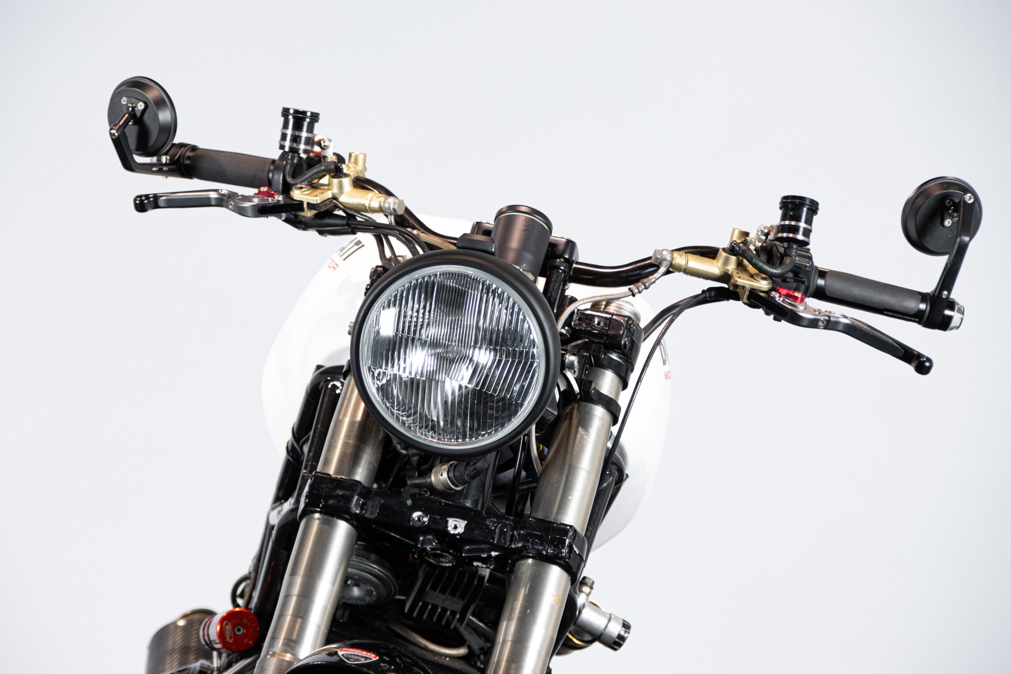 Ducati MONSTER 900 