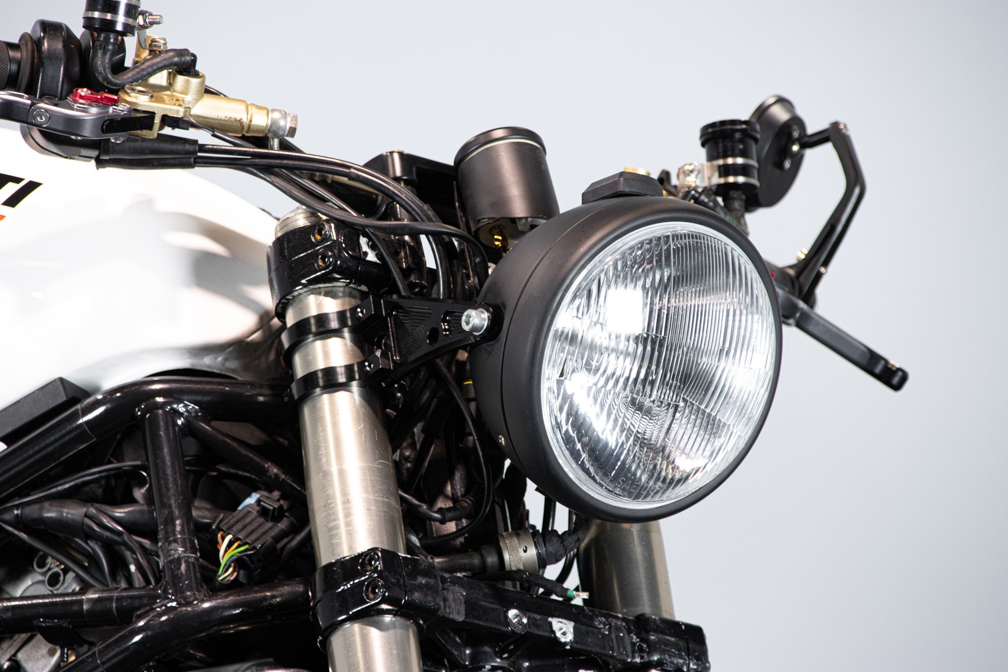 Ducati MONSTER 900 