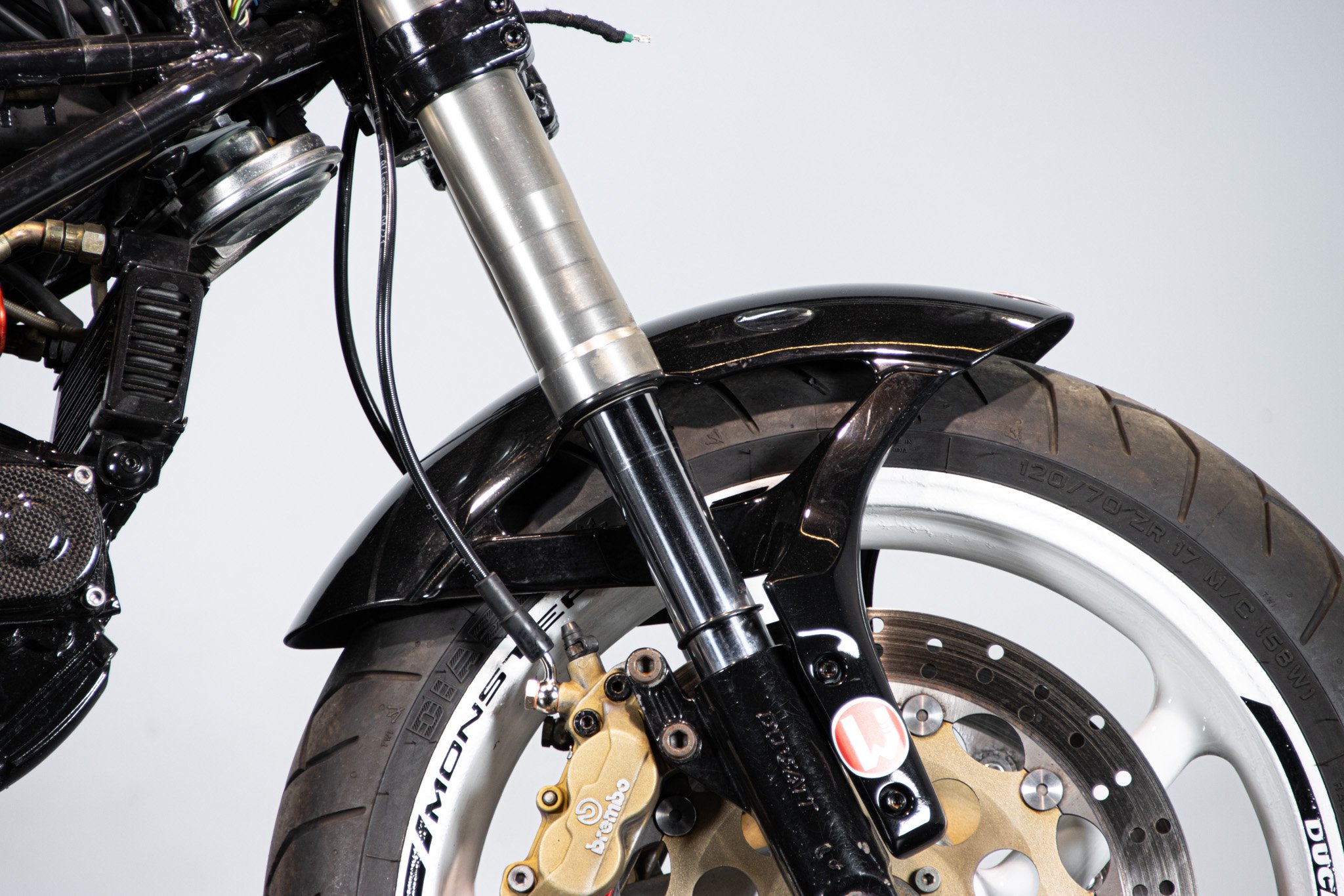 Ducati MONSTER 900 