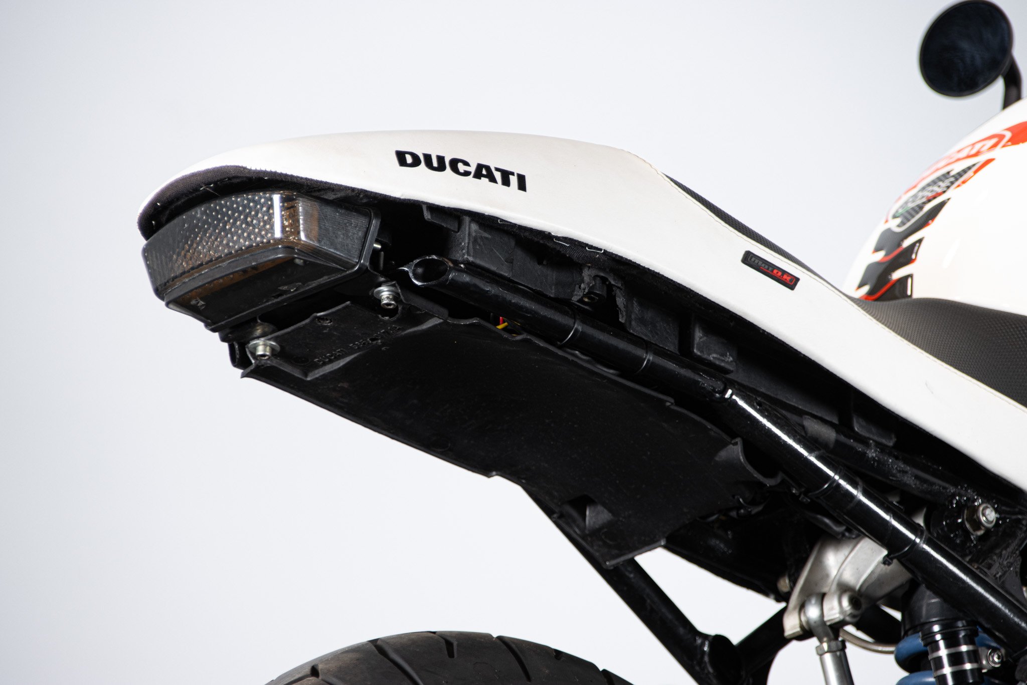 Ducati MONSTER 900 