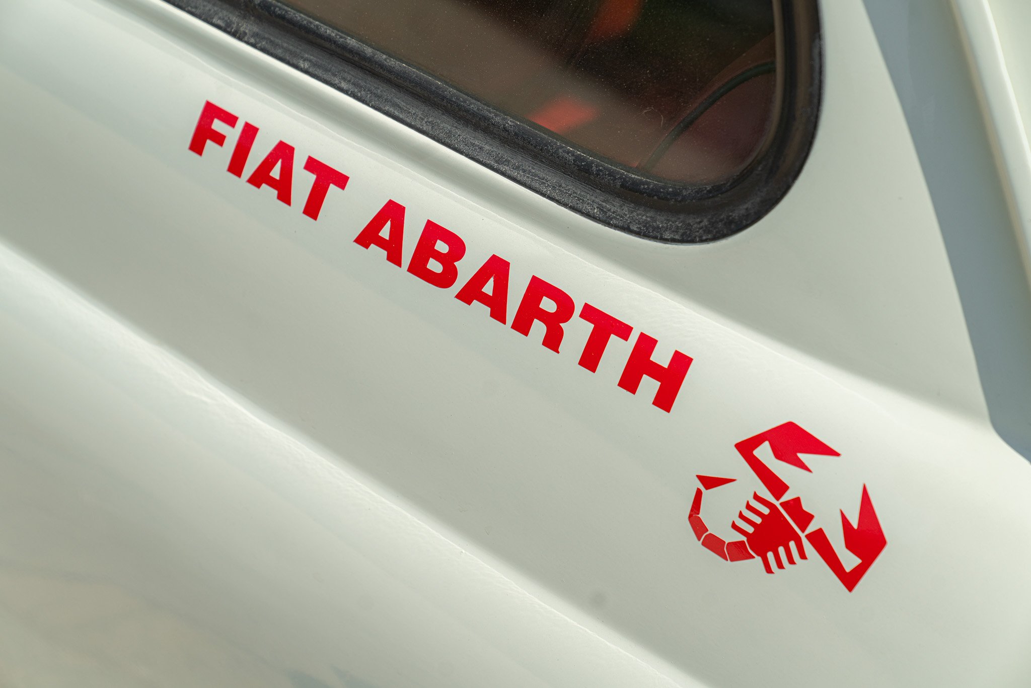 Fiat 500 L \"REPLICA ABARTH 595\" 