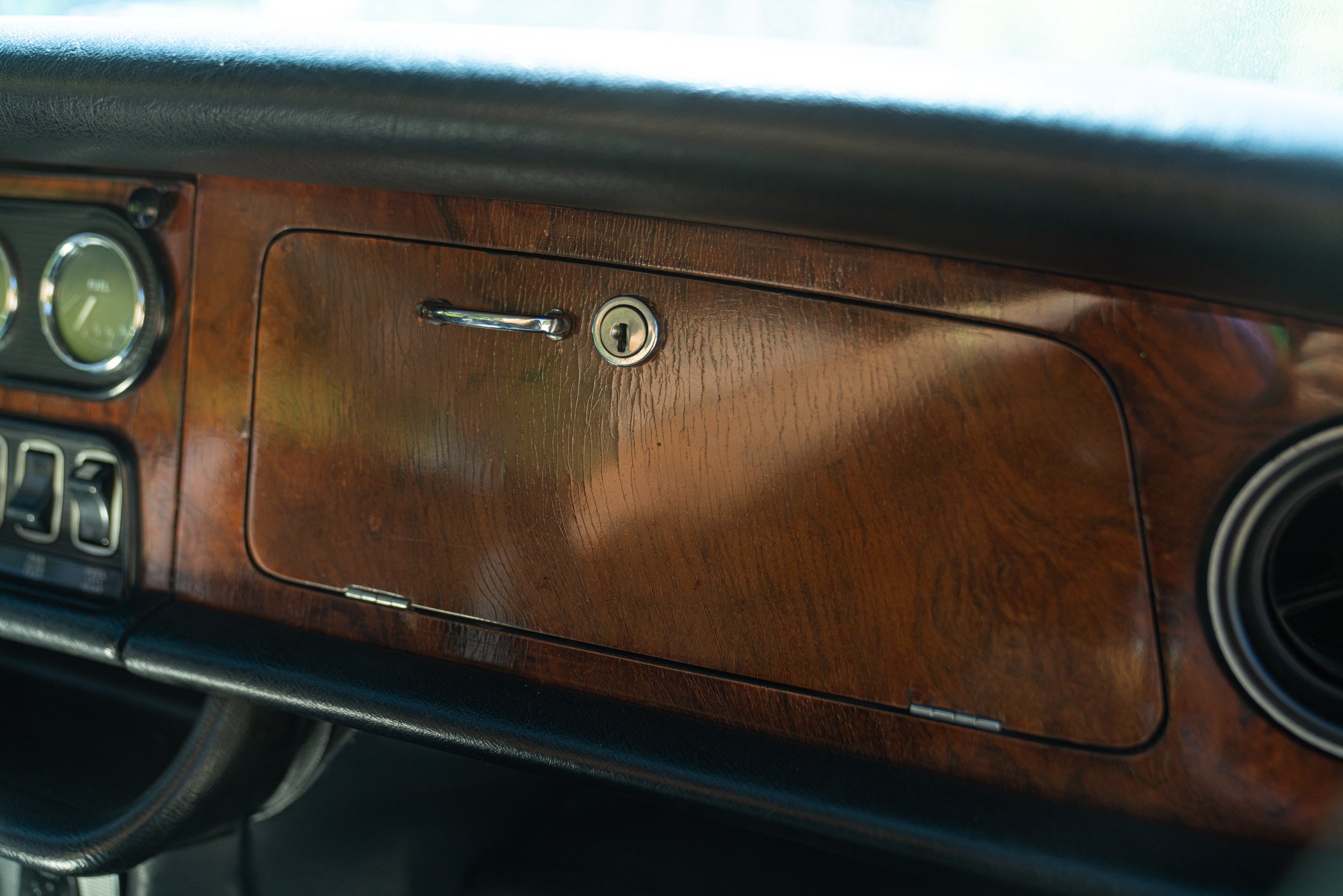 Jaguar XJ6 4.2 