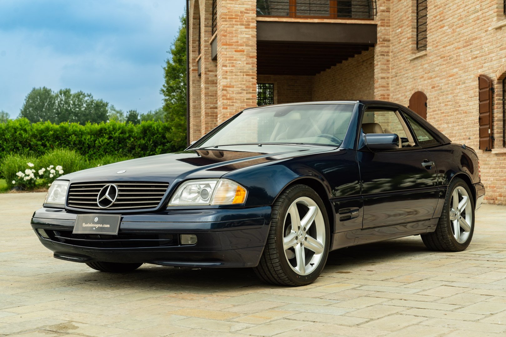 Mercedes Benz 500 SL 