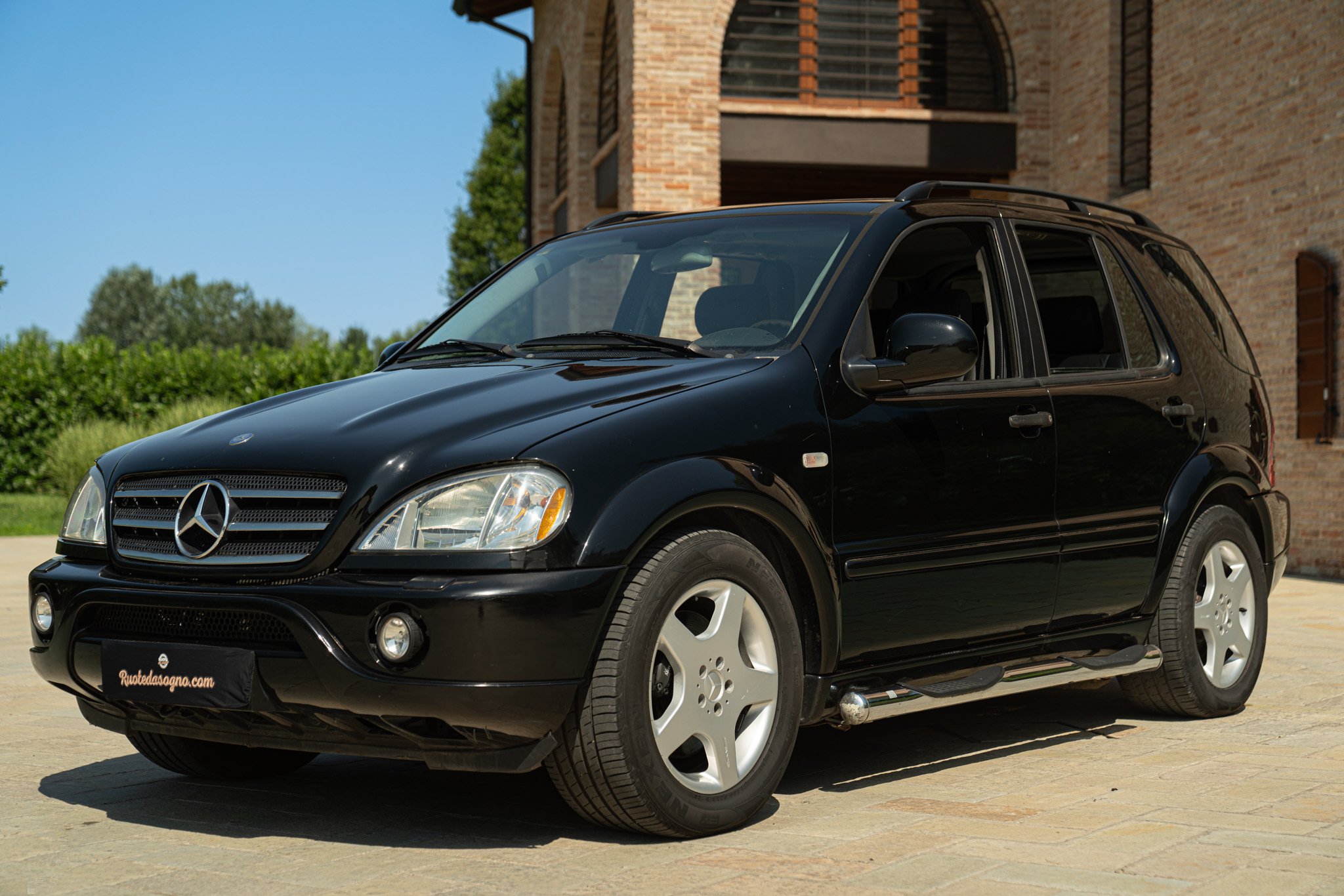 Mercedes Benz ML 55 AMG 