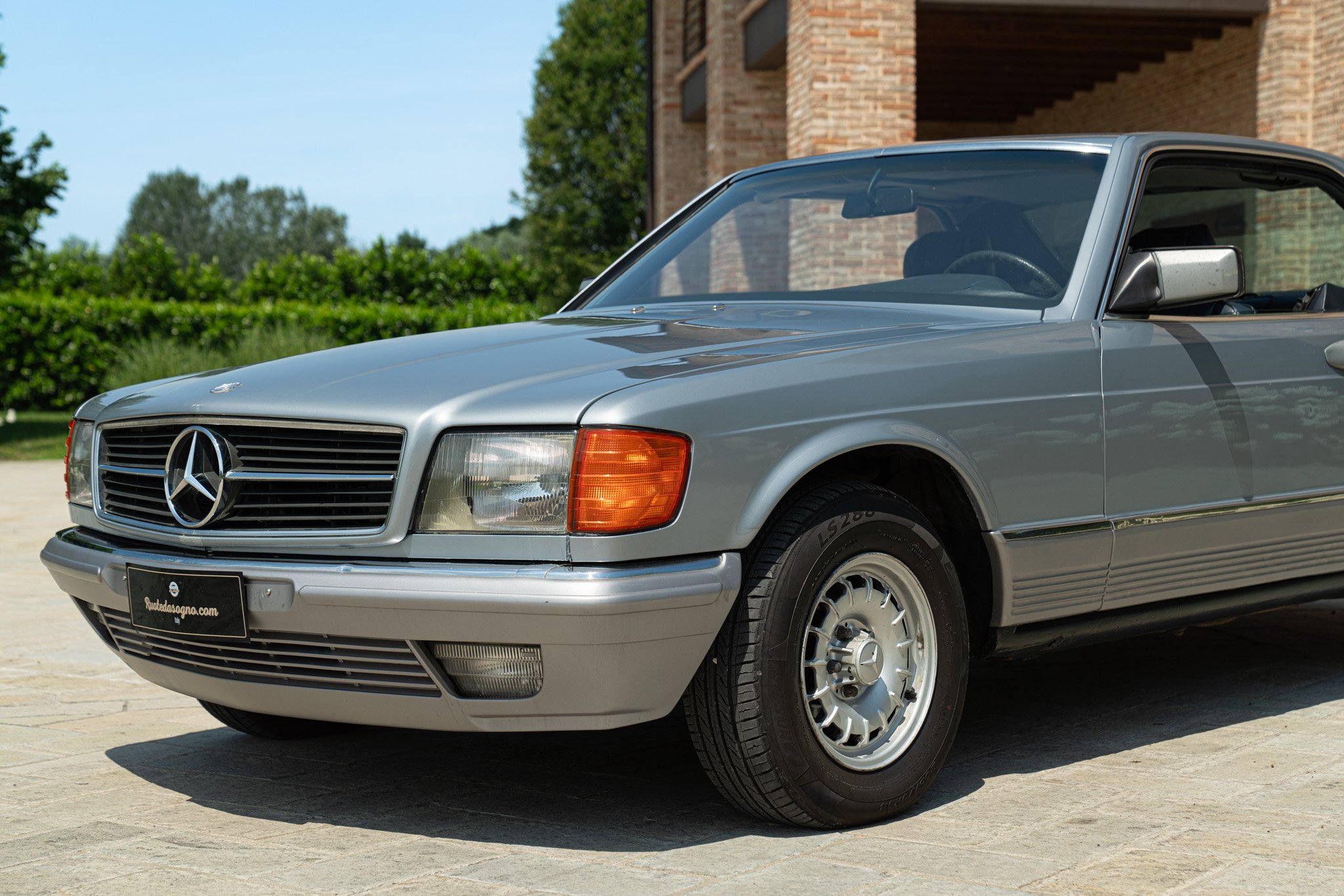 Mercedes Benz 380 SEC 