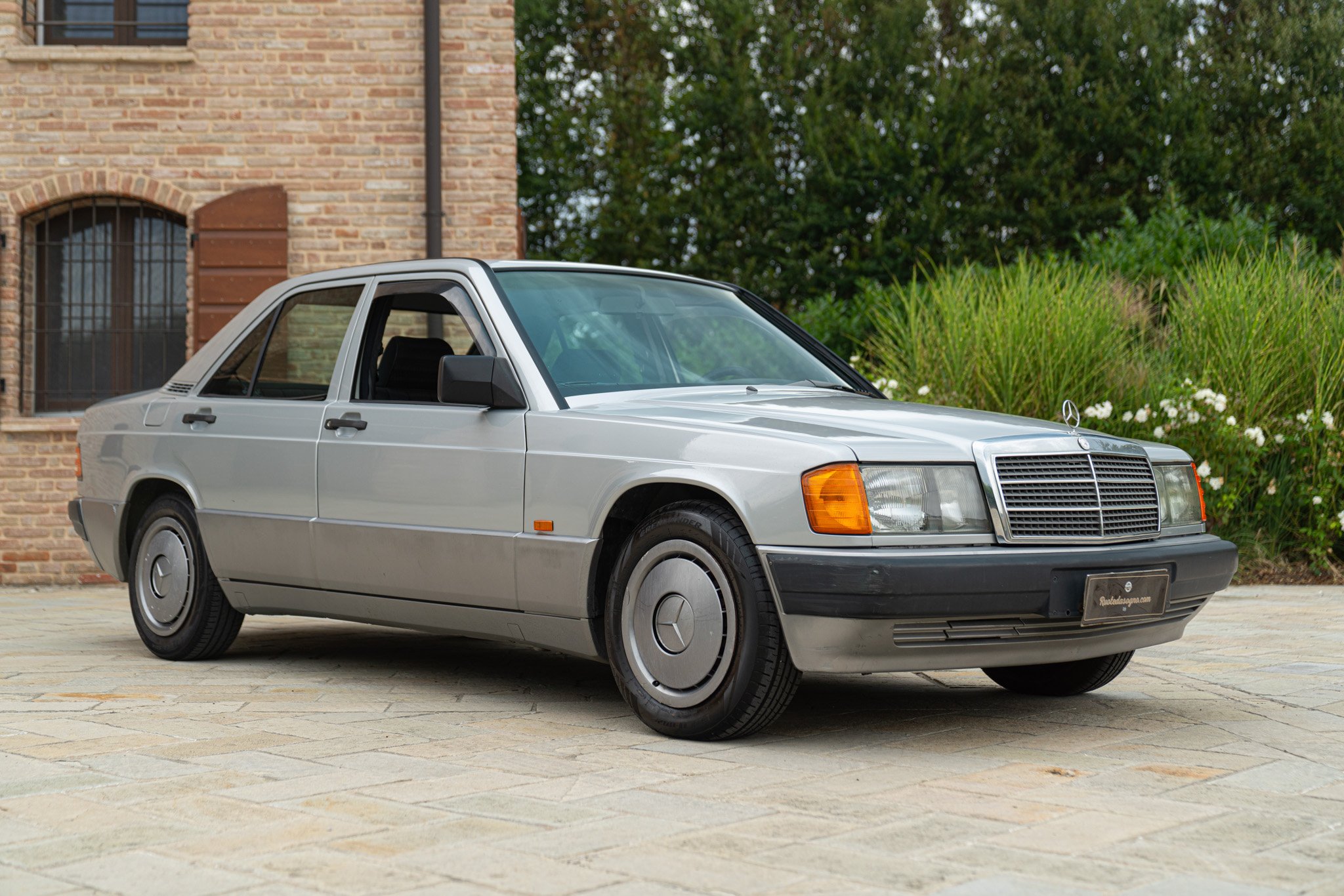 Mercedes Benz 190 E 1.8 