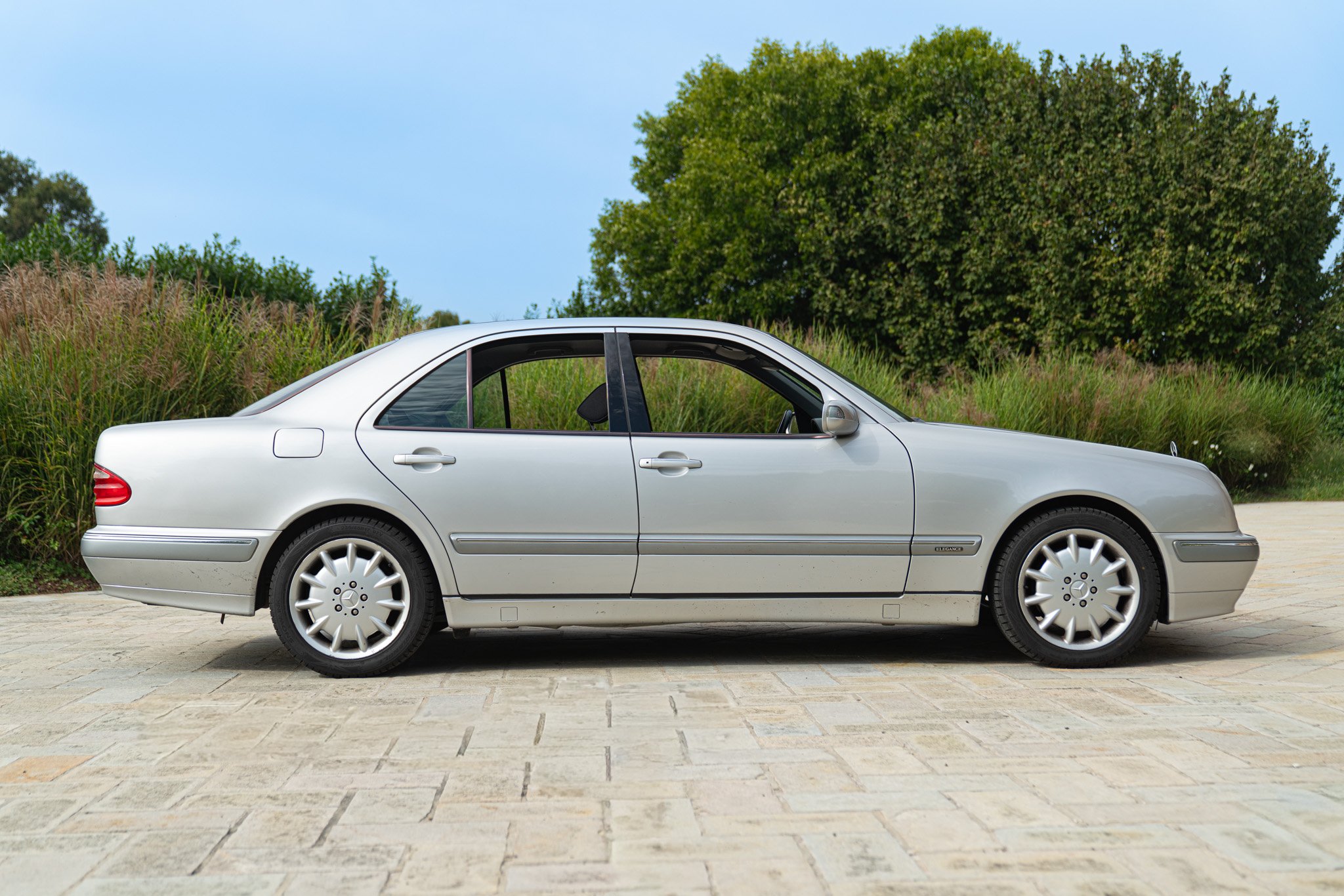 Mercedes Benz E430 V8 