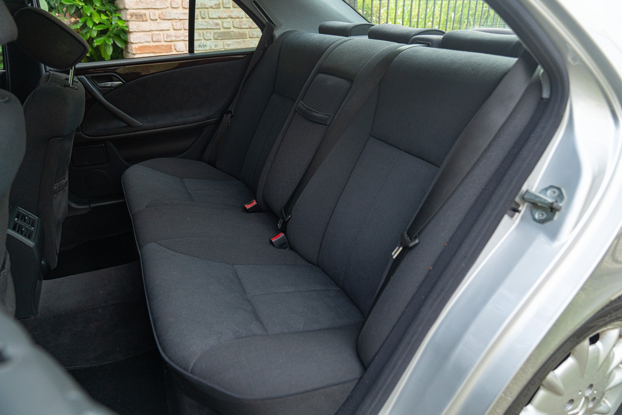 Mercedes Benz E430 V8 