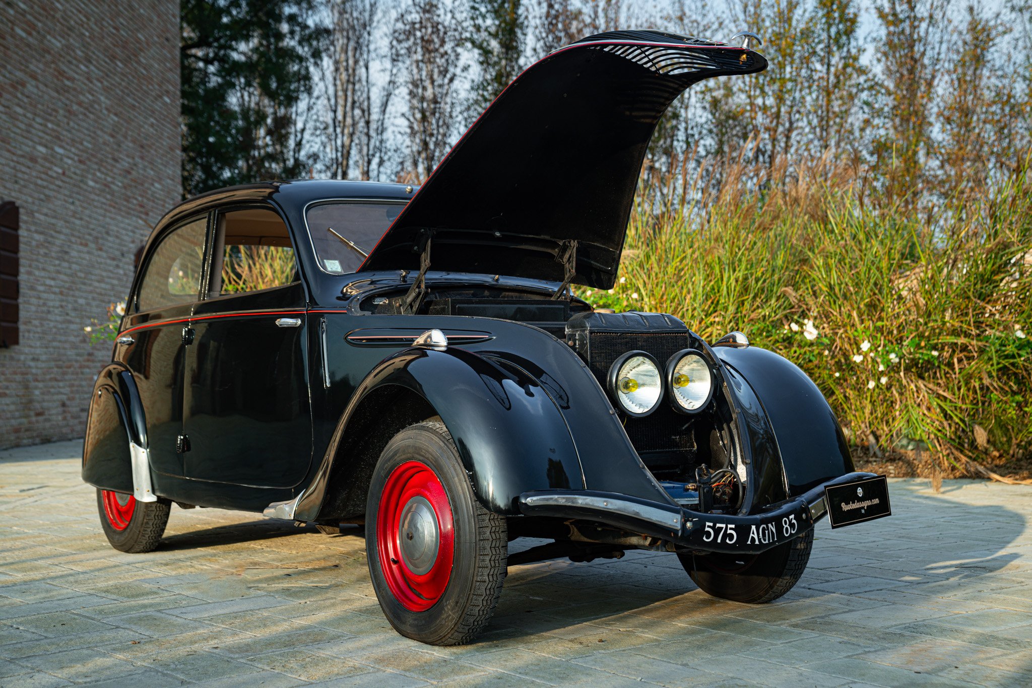 Peugeot 202 