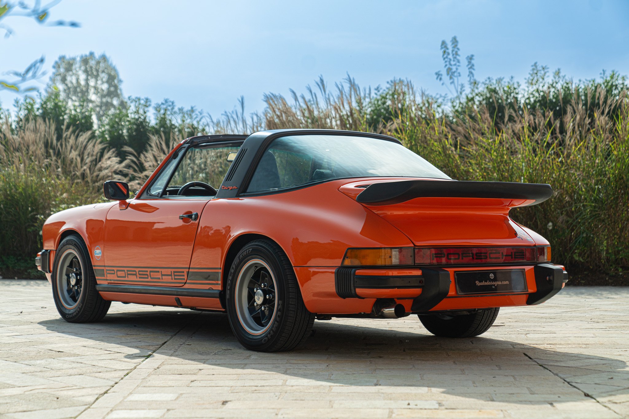 Porsche 911 TARGA 2.7 