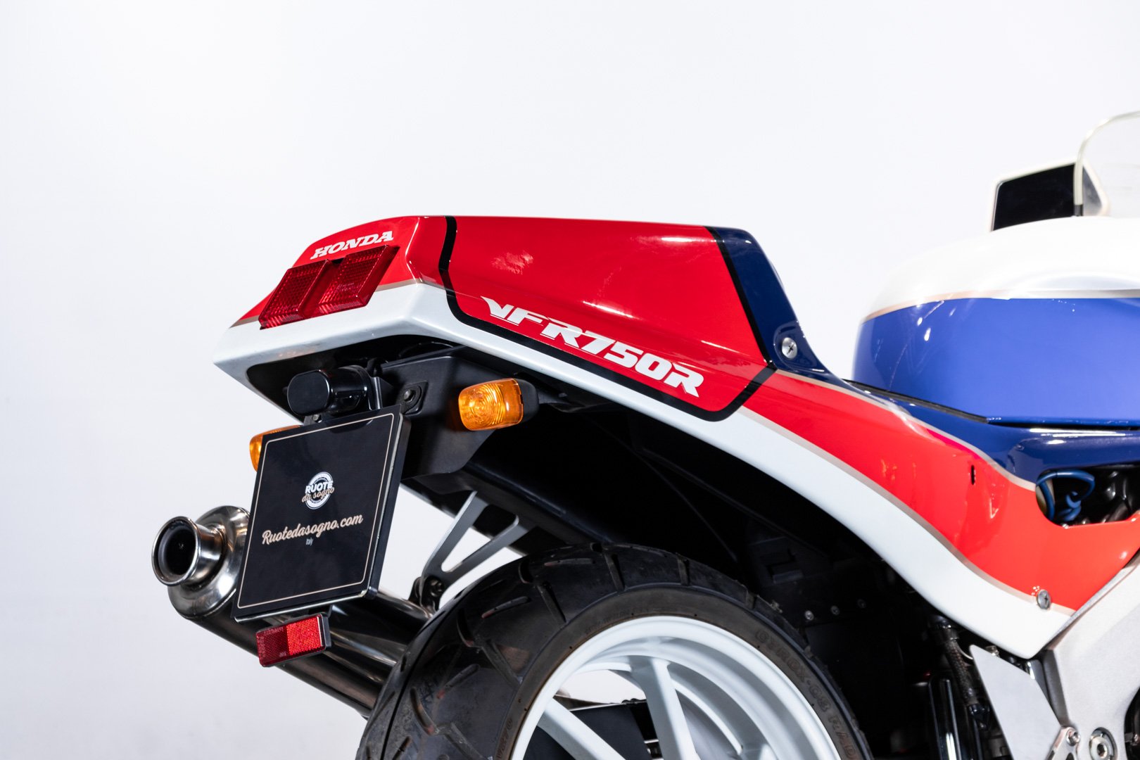 Honda VFR 750 r (RC 30) 