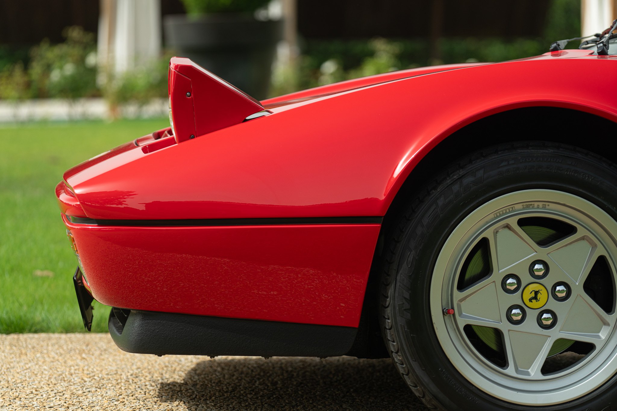 Ferrari 208 GTB TURBO 