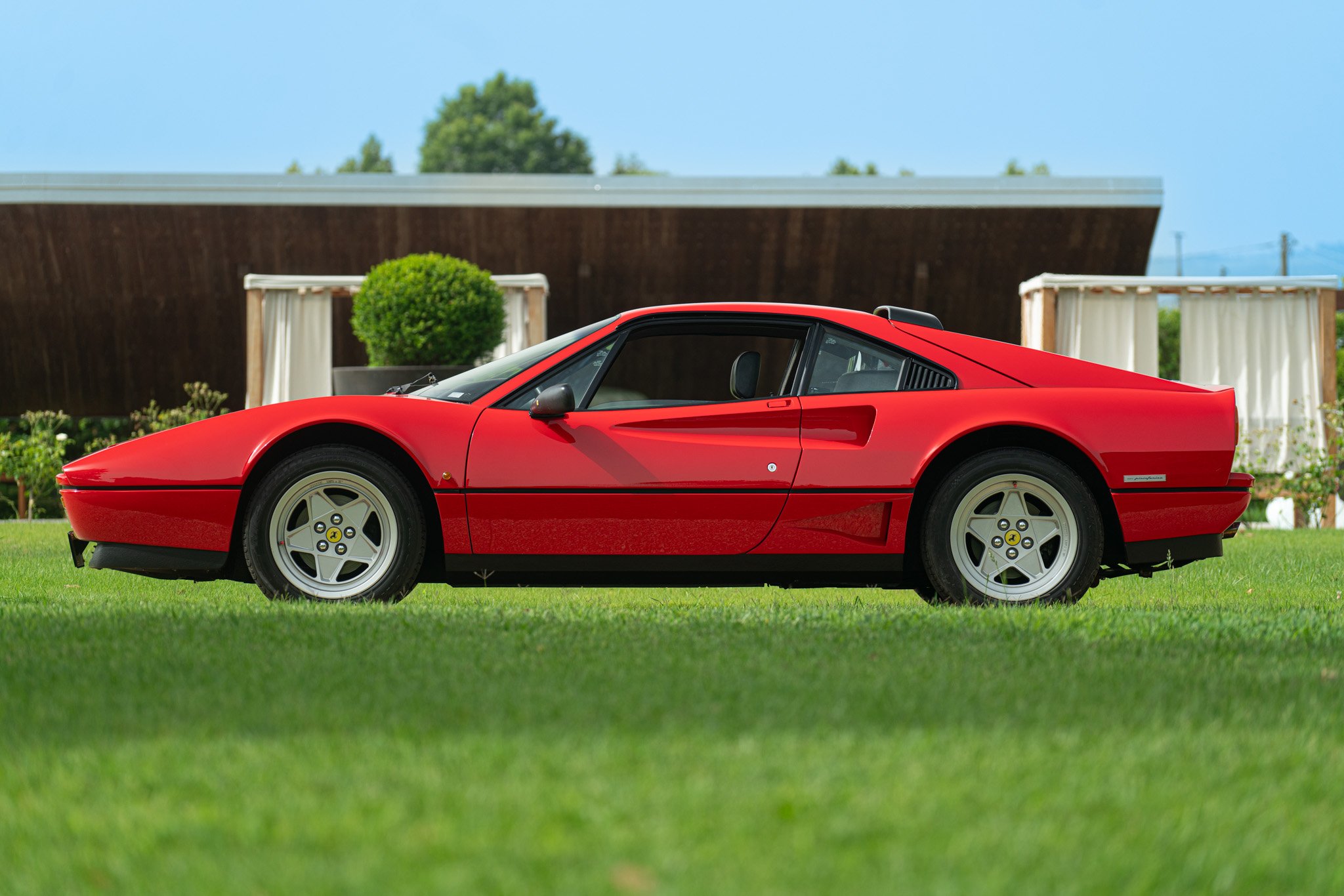 Ferrari 208 GTB TURBO 