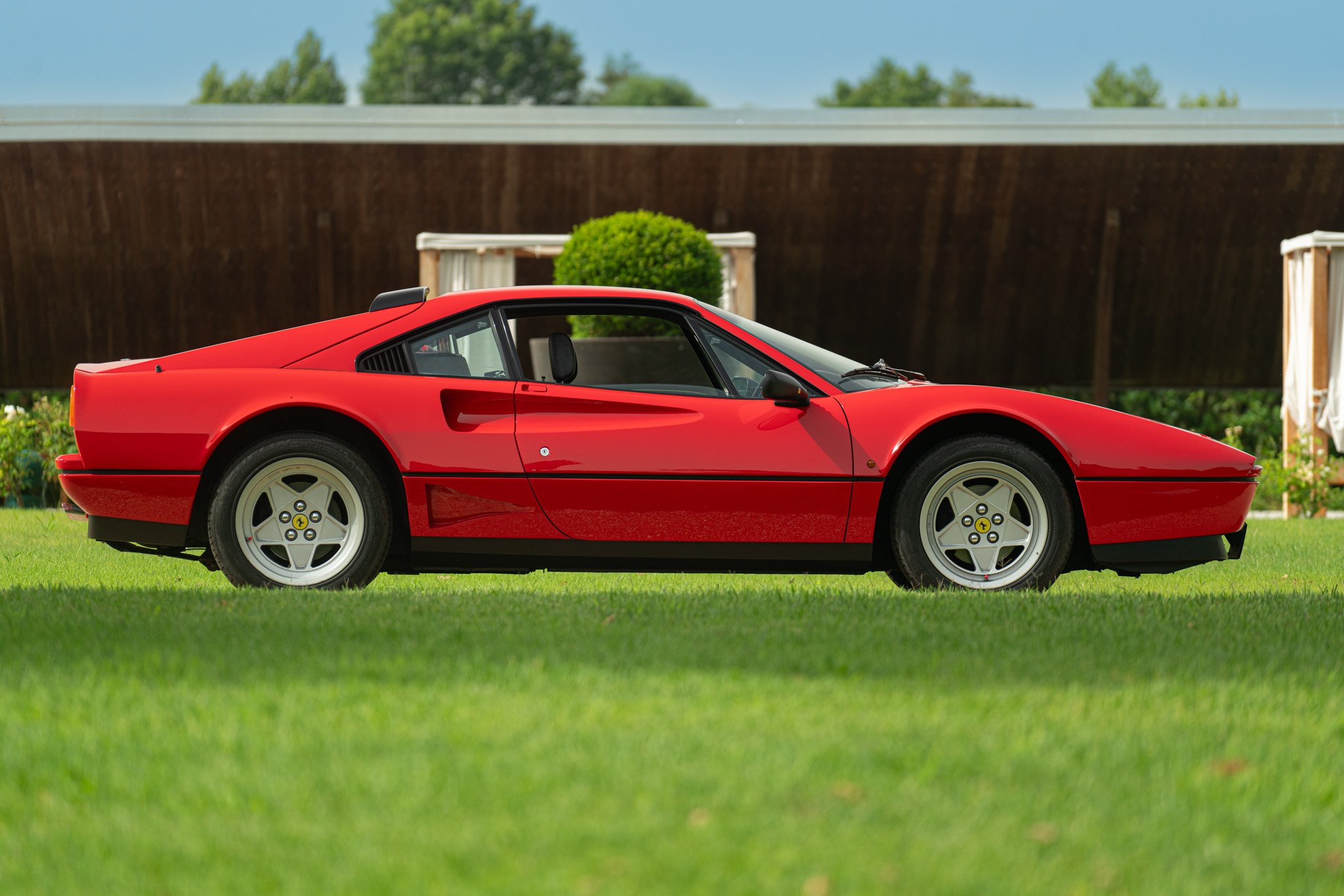 Ferrari 208 GTB TURBO 