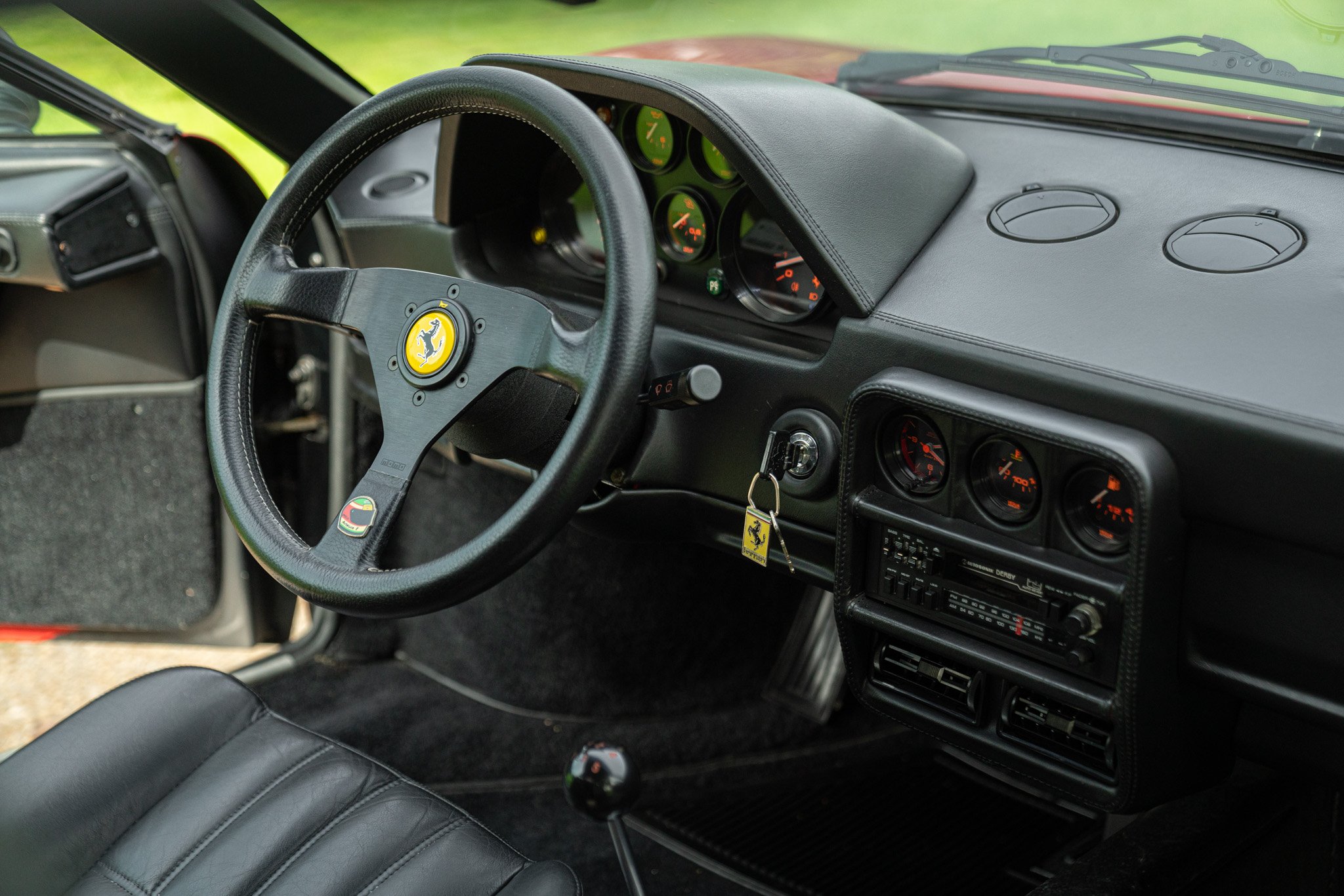 Ferrari 208 GTB TURBO 