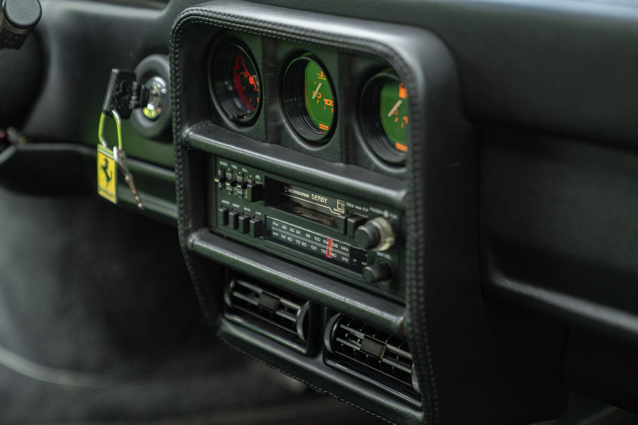 Ferrari 208 GTB TURBO 